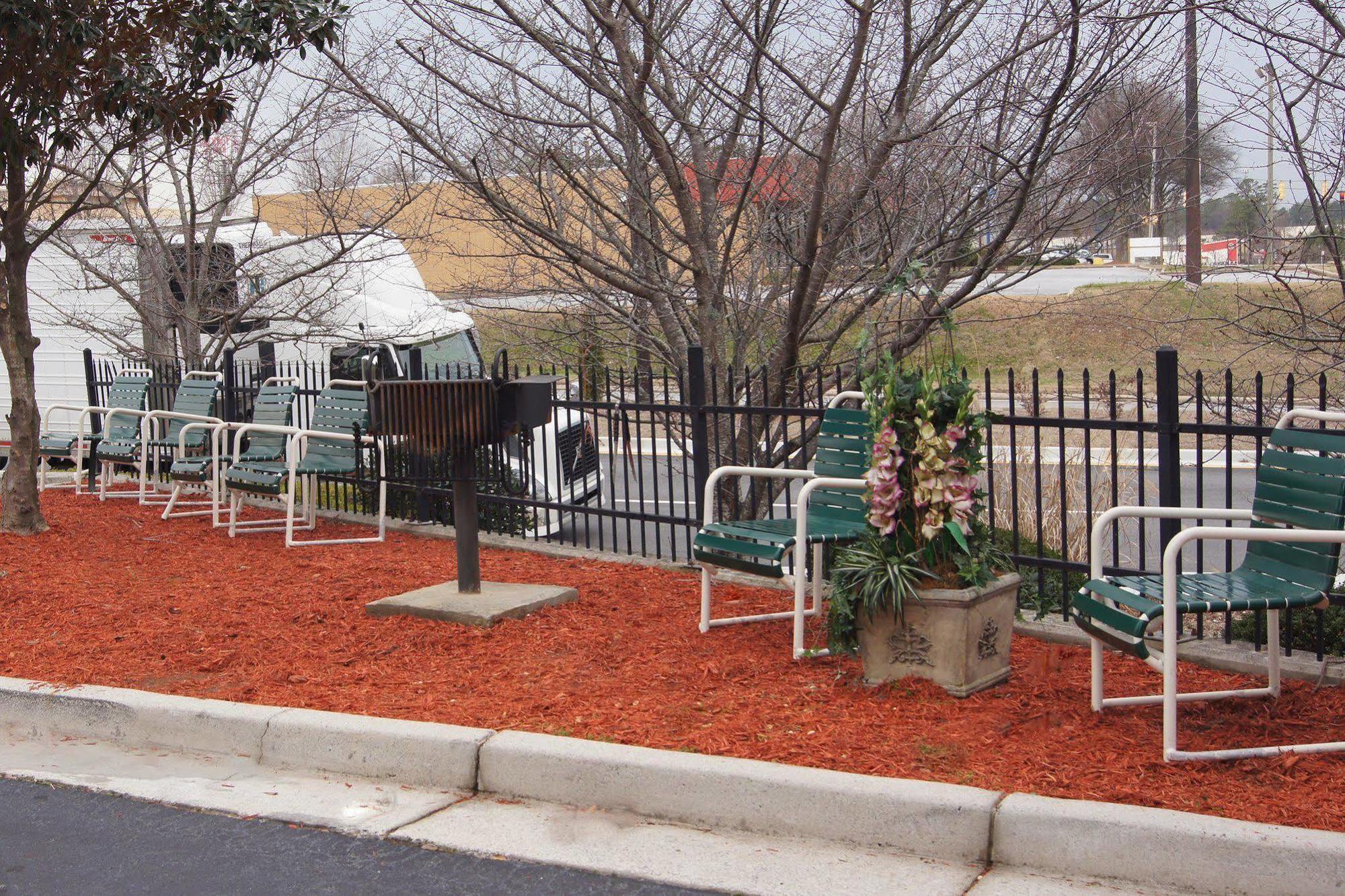 Quality Inn & Suites Union City - Atlanta South Exterior foto